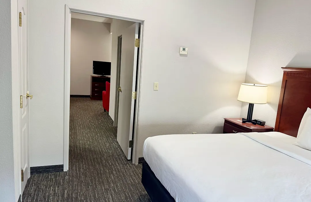 Country Inn & Suites By Radisson, Harrisonburg, Va-1